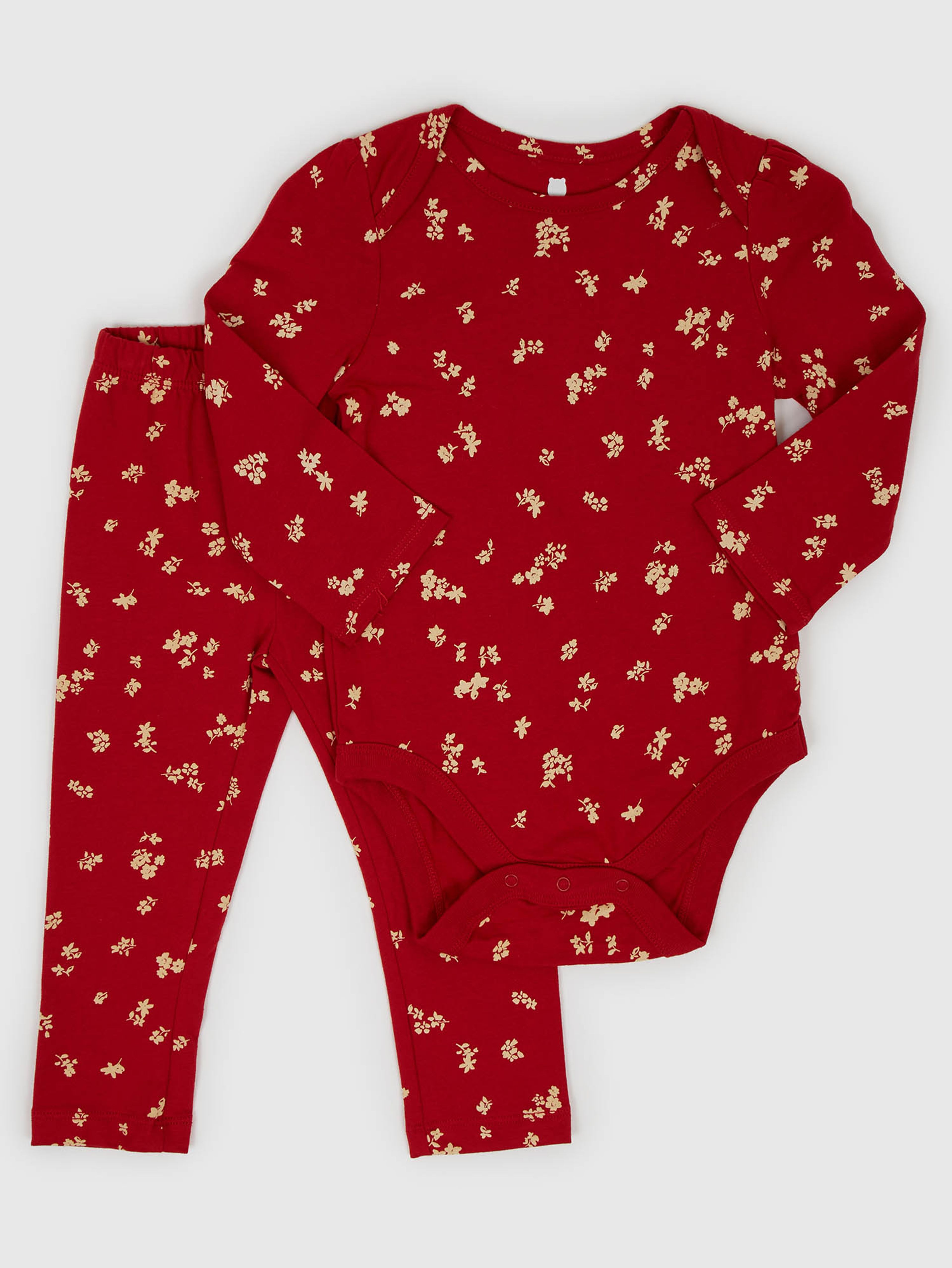 Baby oganic outfit set
