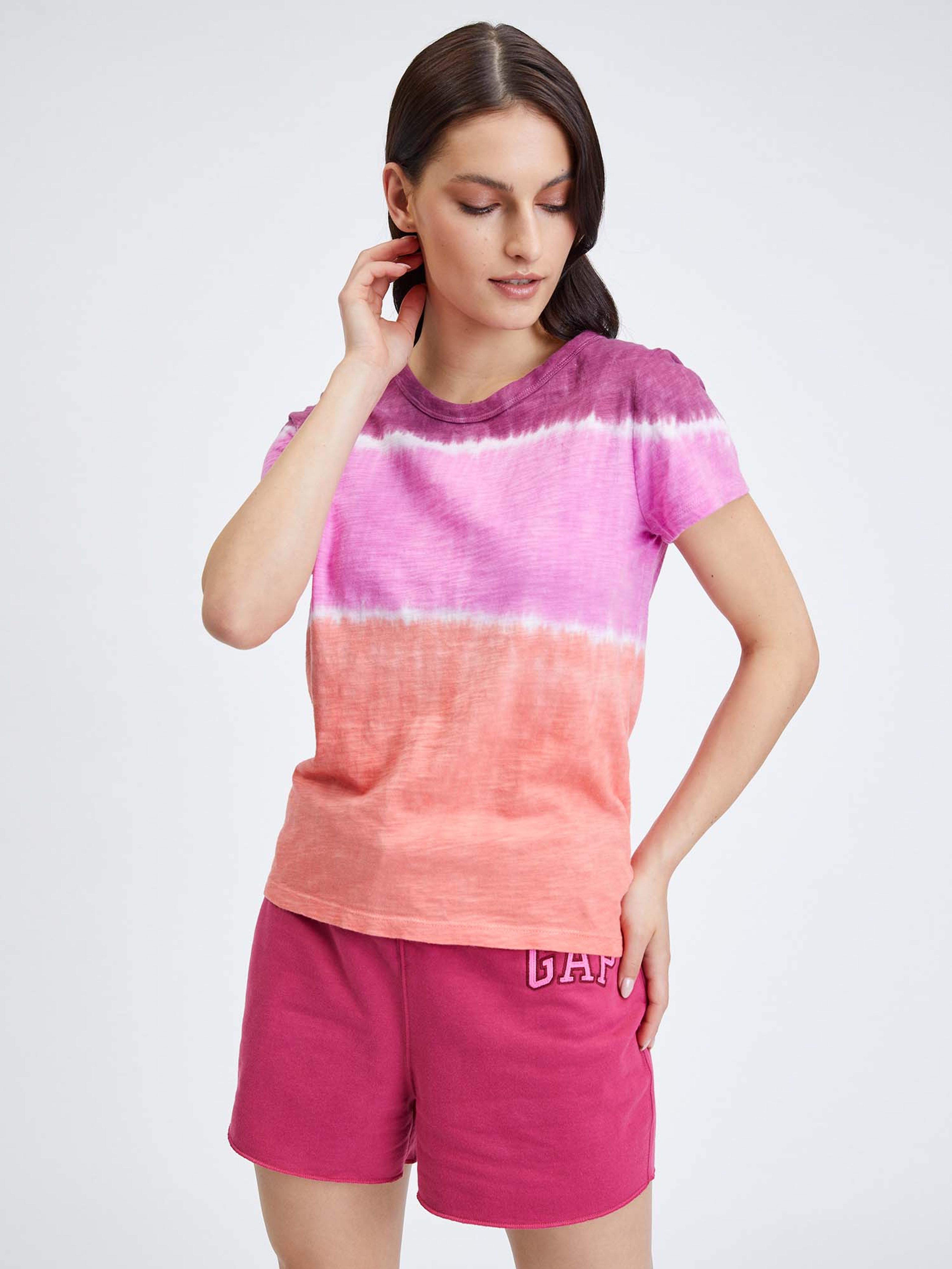 Farbiges Batik-T-Shirt