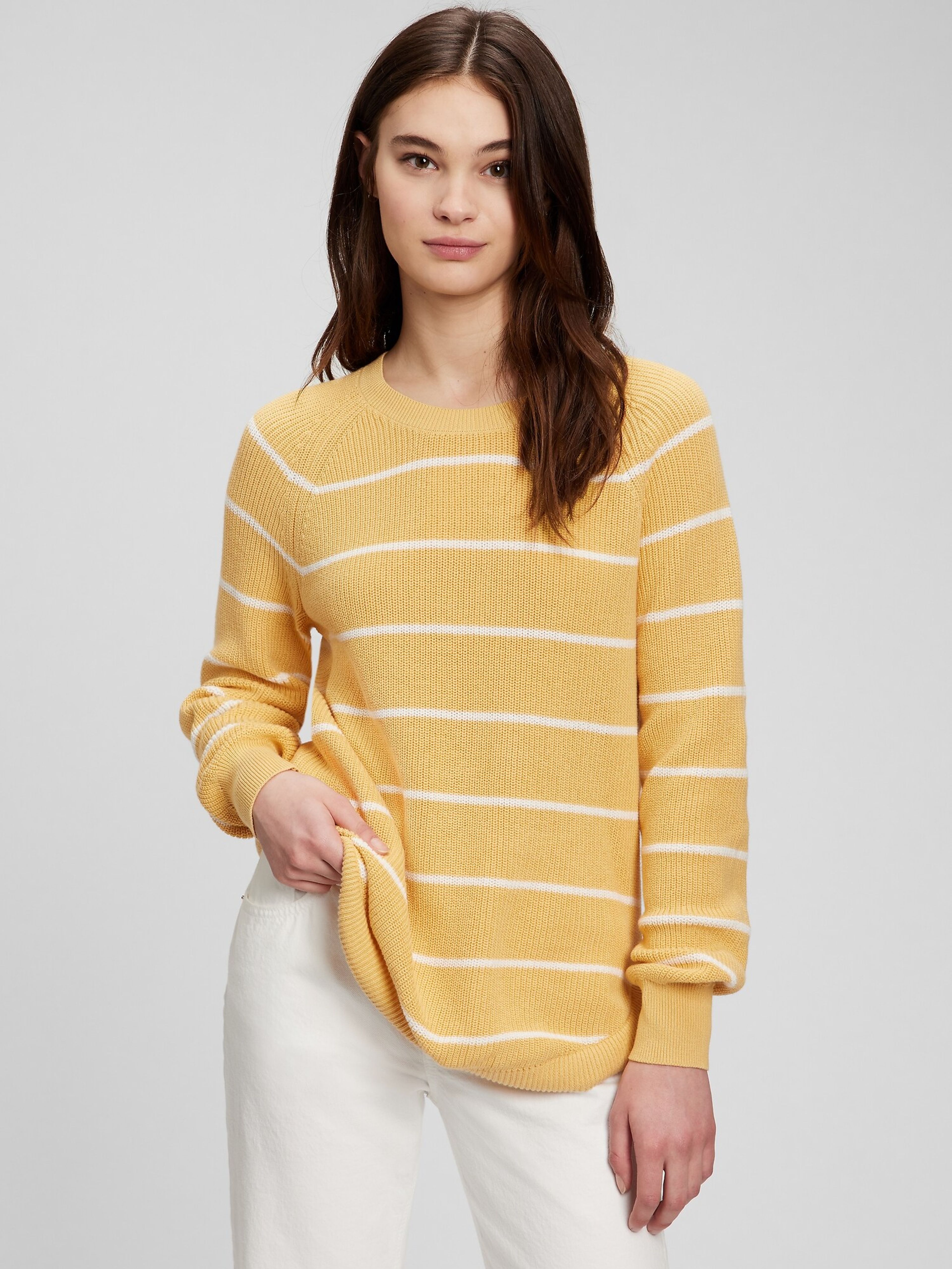Sweter z raglanowymi rękawami