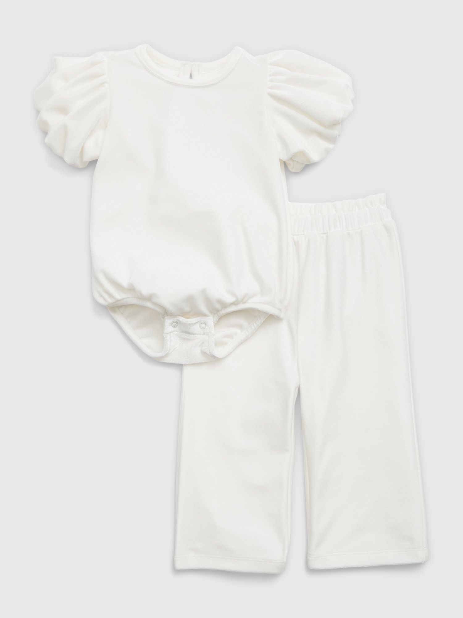 baby-zamatov-outfit-gap-sk