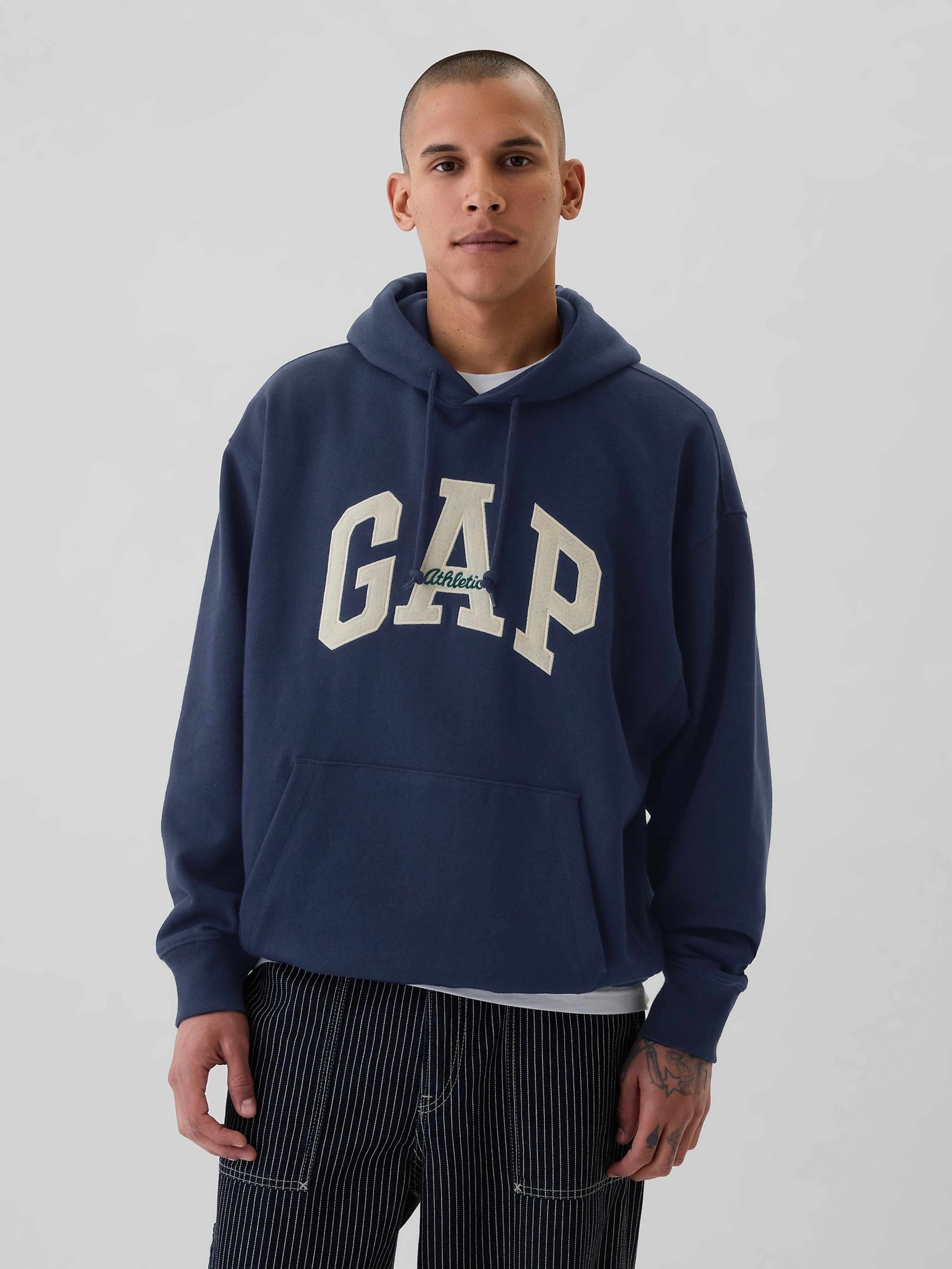 Oversize Sweatshirt mit Logo