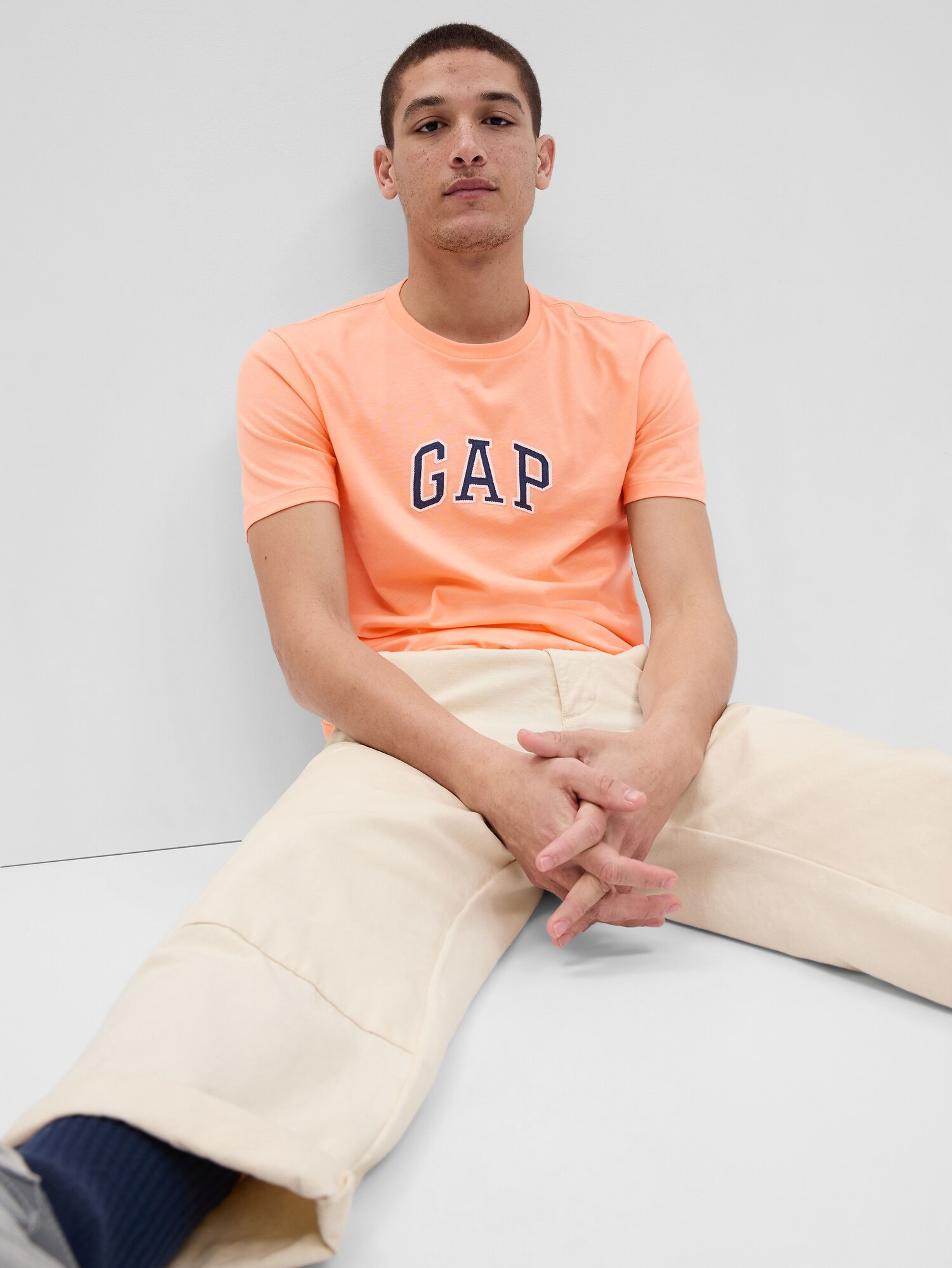 T-Shirt mit GAP Logo