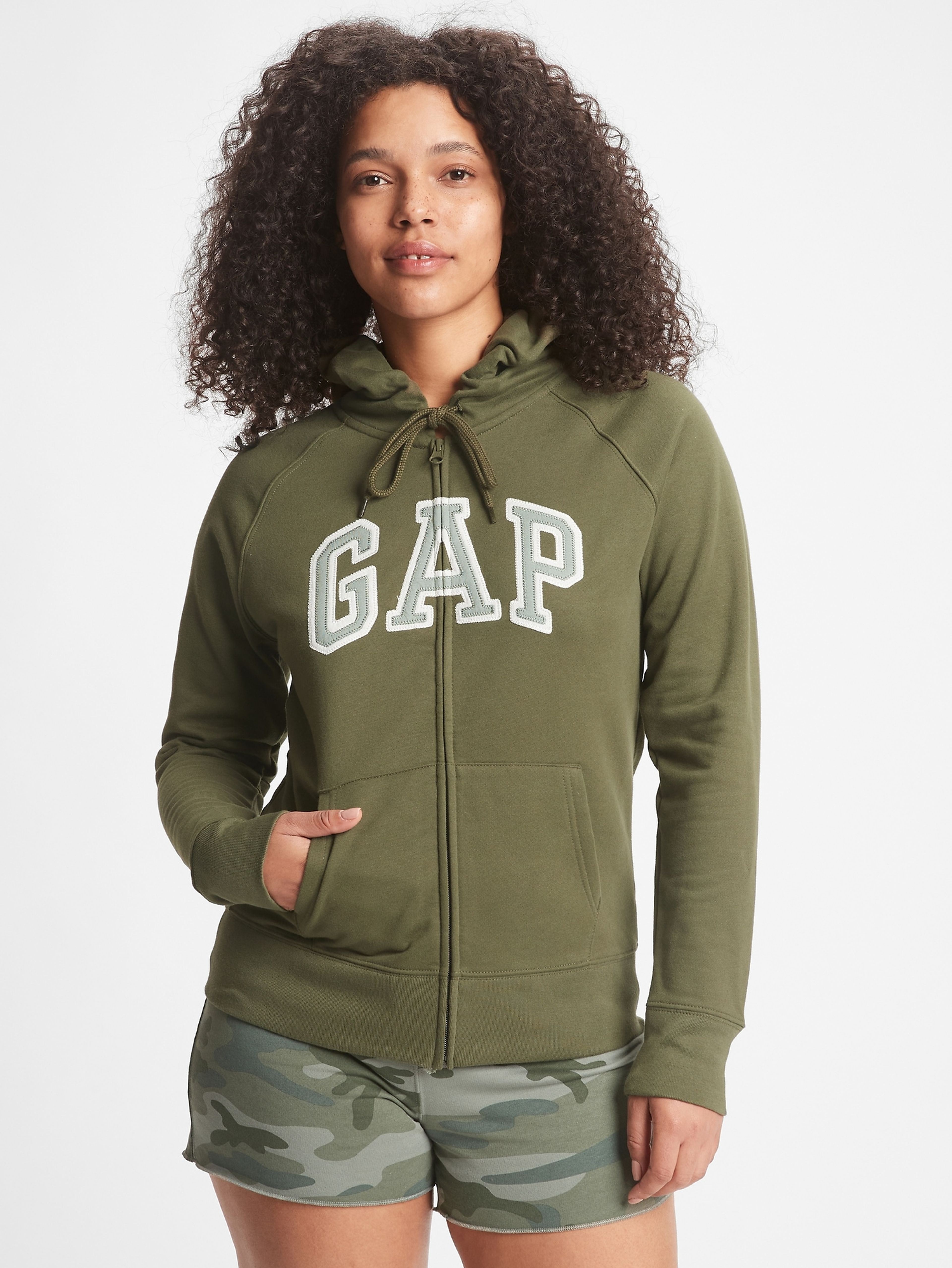 Sweatjacke mit GAP Logo